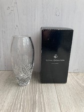 Royal  Doulton Dorchester Bud Vase 18cm