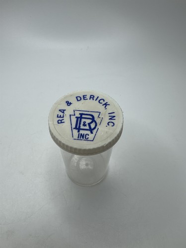 Vintage nostalgic defunct rea - vintage,