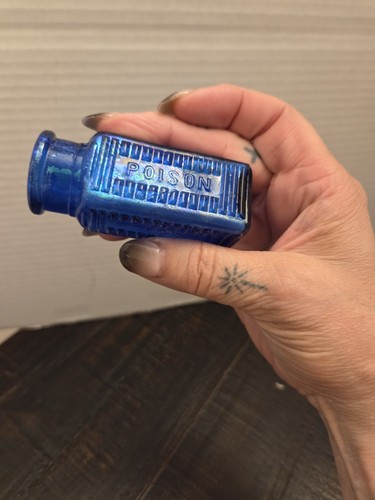 Old miniature iridescent - miniature,