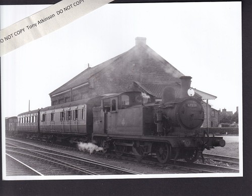 Wickham market railway station - railway,
