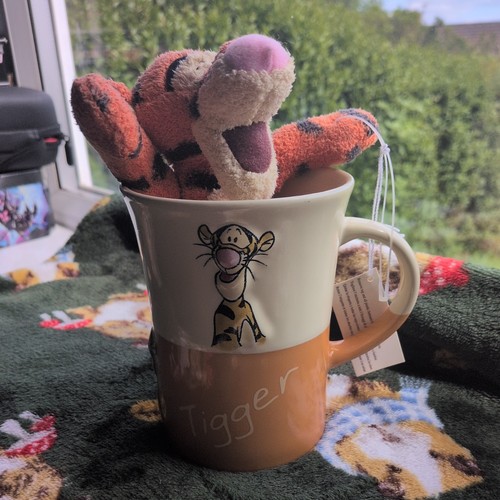 Tigger embossed mug - tigger, 3d