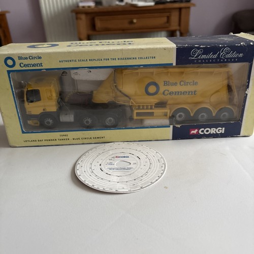 Corgi 75902 leyland - 75902, powder