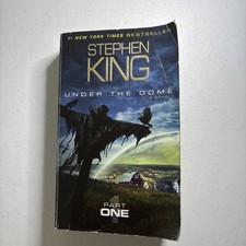 2014 Paperback Under the Dome