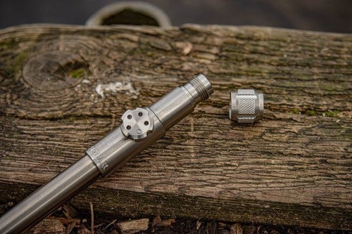 Solar captive anti twist - captive, anti-twist