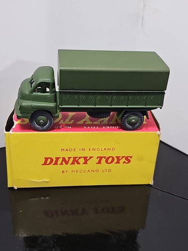 Dinky toys model 621 - toys,