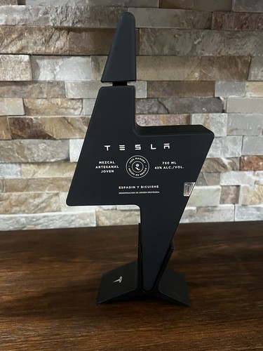 Tesla tequila empty black - tesla,