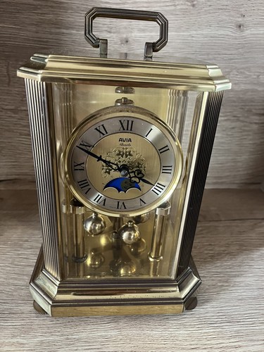 Vintage avia quartz mantel - vintage,