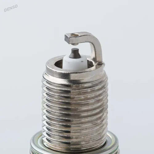 Spark plug earthed - plug,