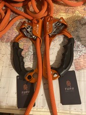 Rope Climbing Ascension Ascender In Orange Rock Climbing, Caving Right / Left