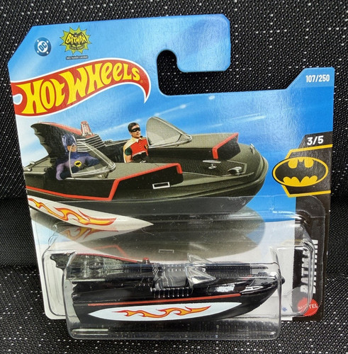 Hot wheels batman batboat - hot,