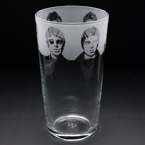 Oasis engraved pint glass a - engraved,