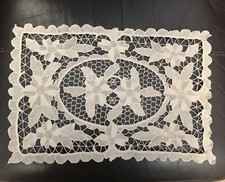 Vintage Ecru Point De Venise Lace Cotton Floral Place Mat Table Mat 15.5 x 10ins