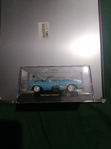 M2machines buick - 1/64,
