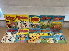 BUNDLE OF 10 x BEANO ANNUALS -