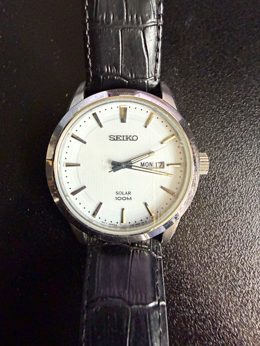 Seiko solar white dial - solar, —