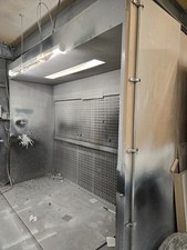 SPRAY BOOTH 3 METERS - Disassembly Required. Good Working Order. WILL TAKE OFFER
