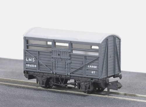 Cattle wagon lms gauge peco - wagon,