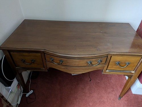 Wooden desk dressing table - desk/,