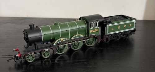 Hornby b12 lner apple - hornby,