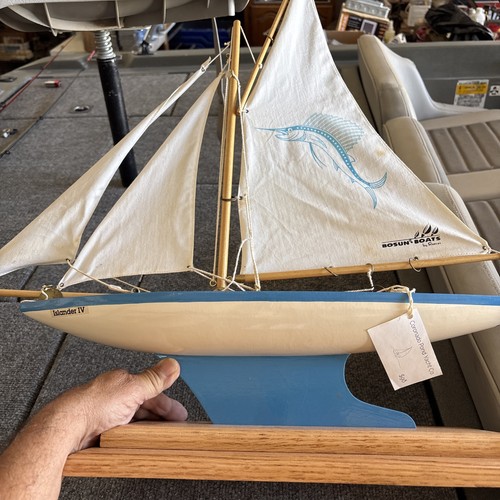 Islander pond yacht - islander,