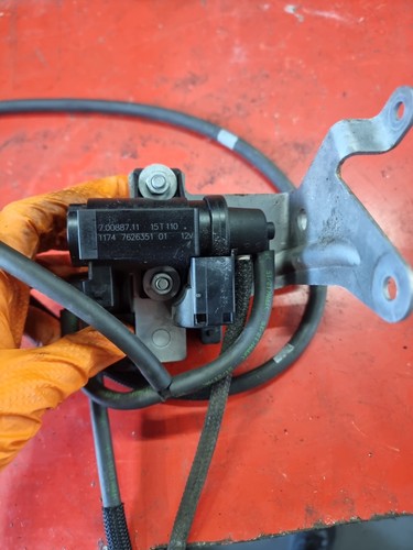 2xbmw vacuum pump - vacuum, solenoid