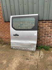 VAUXHALL VIVARO CREW CAB MINI