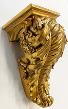 Resin Scroll leaf Gold Corbel
