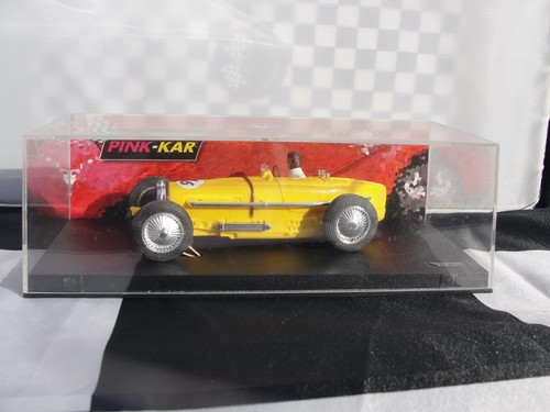 Pink kar bugatti type - type, 59