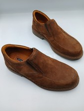 New Henley Size 7 Brown