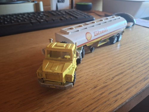 Tanker lorry 60 scale - lorry,