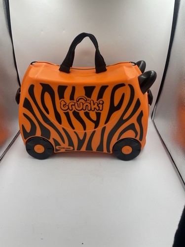 Zimba the zebra - zebra, trunki,
