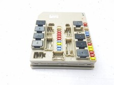 2011 RENAULT CLIO FUSE BOX 1.1