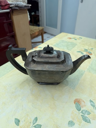 Tea pot made in - b,