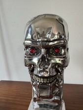 Terminator 2 Judgment Day (1991) - T-800 Polyresin Head Bust box 