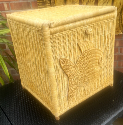 Wicker storage chest trunk - storage,