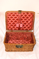 1940S/50S SILK LINED SEWING