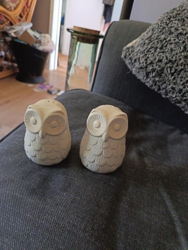 Novelty vintage owl salt - vintage, &