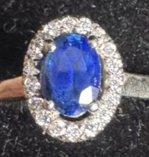 Engagement Ring 18 carat white