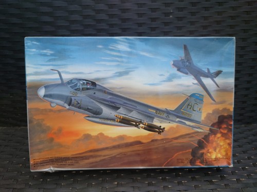 Fujimi scale a - 1/72, a-6e