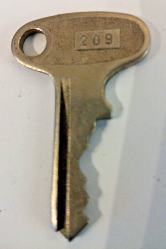 Genuine yamaha steering lock - yamaha,