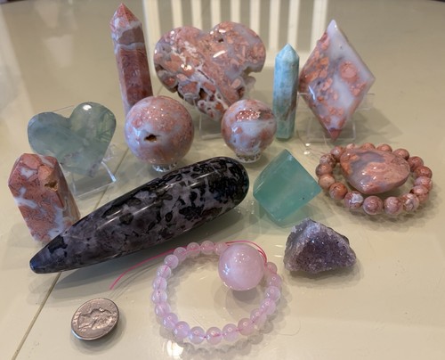 Mixed lot crystals minerals - of,