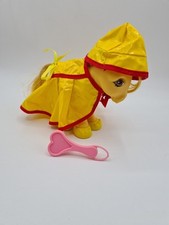 My Little Pony G1 Butterscotch Hasbro 1982 + Rain Coat Comb & Shoes A51