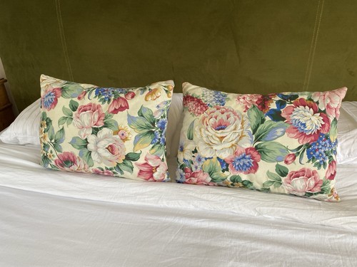 Pair vintage sanderson rose - of,