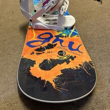 SNOWBOARD GNU 184 GIRLS B-NICE SERIES BANANA TECH with ROXY BINDINGS