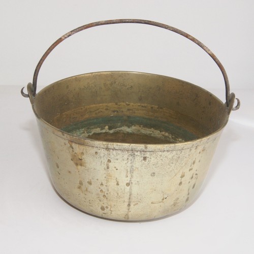 Small vintage brass jam pan - small,