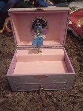DISNEY MUSICAL JEWELLERY BOX SUPER CONDITION 