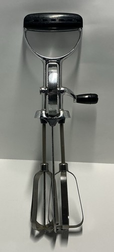 Ekco vintage hand crank - vintage,