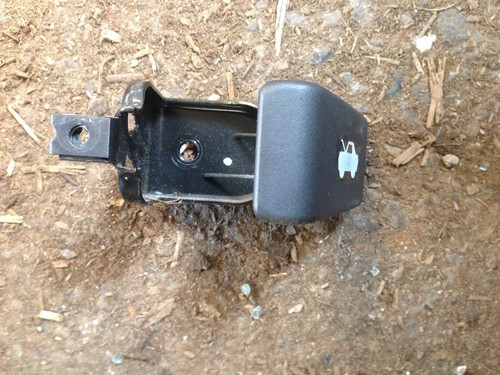 Range rover p38 bonnet pull - range,