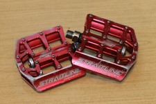 Straitline Defacto Platform Pedals Flatties Flats Red 9/16" Freeride DH