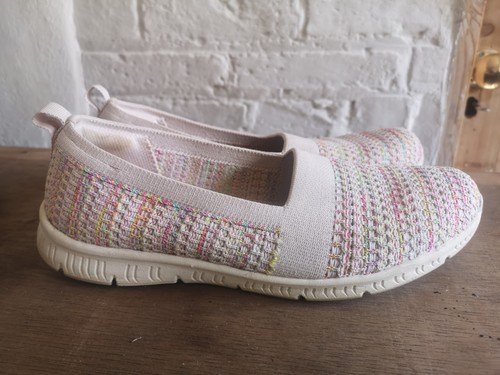 Skechers slip shoes - on,